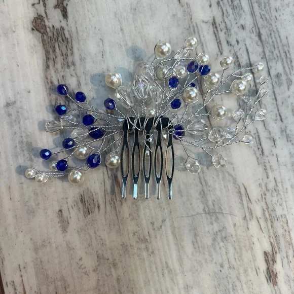Blue Crystal & Pearl Bridal Hair Comb - Picture 11 of 16